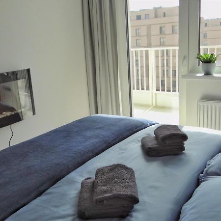 Top Urban Apartment - Free Parking, Green Energy, Modern Style Bratislava Eksteriør billede