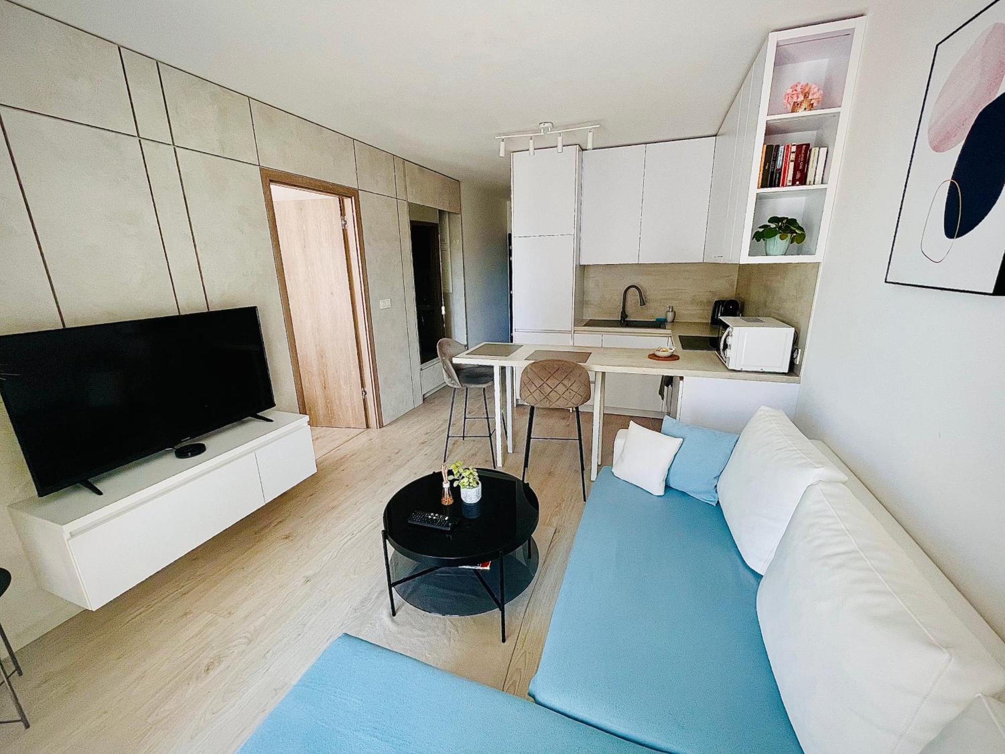Top Urban Apartment - Free Parking, Green Energy, Modern Style Bratislava Eksteriør billede
